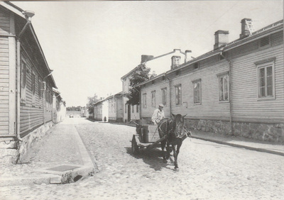 TAMPERE - HEVOSKÄRRYT AMURISSA