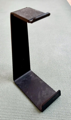 Multibrackets M Headset Holder -kuuloketeline, musta
