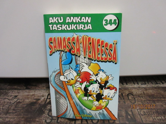 Aku Ankan taskukirja 344 - Samassa veneessä (1.Painos)