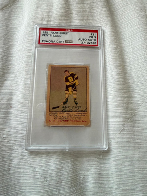 Pentti Lund 1951-52 Parkhurst RC nimikirjoituksella PSA/DNA