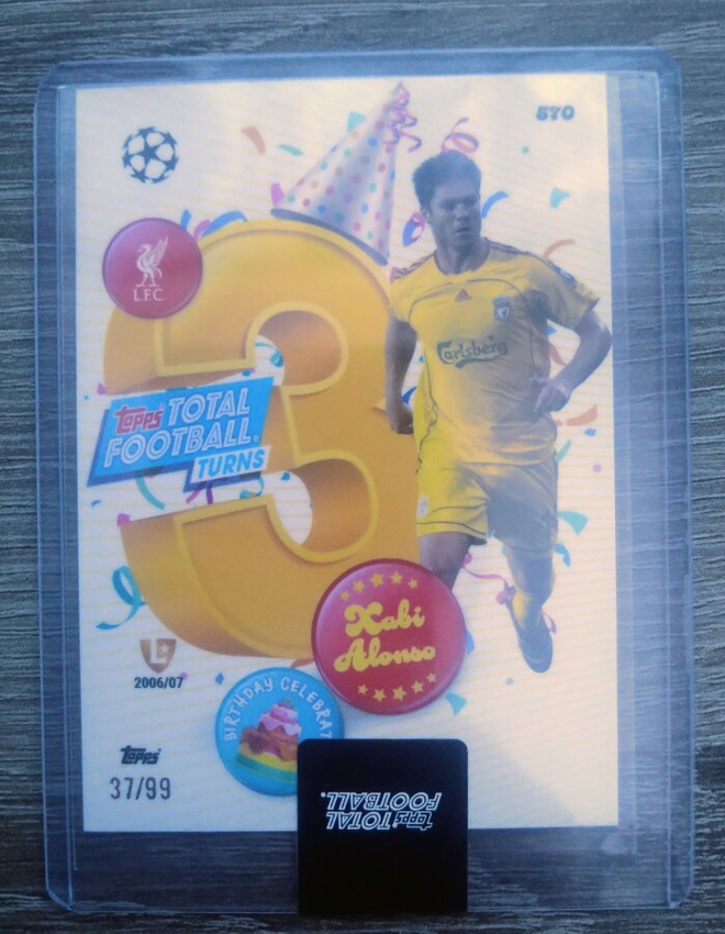 Xabi Alonso numeroitu 37/99