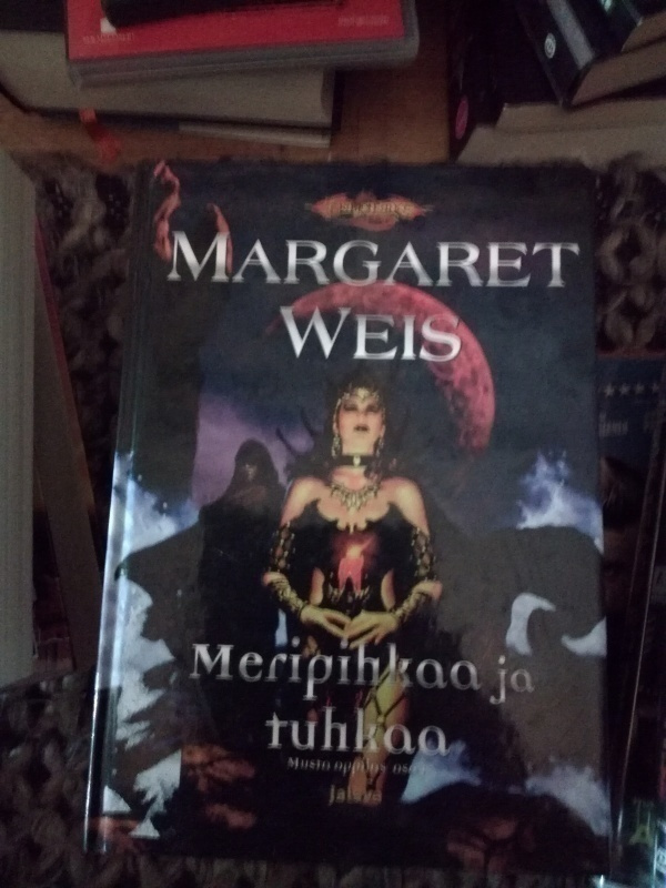Margaret weis meripihkaa ja tuhkaa