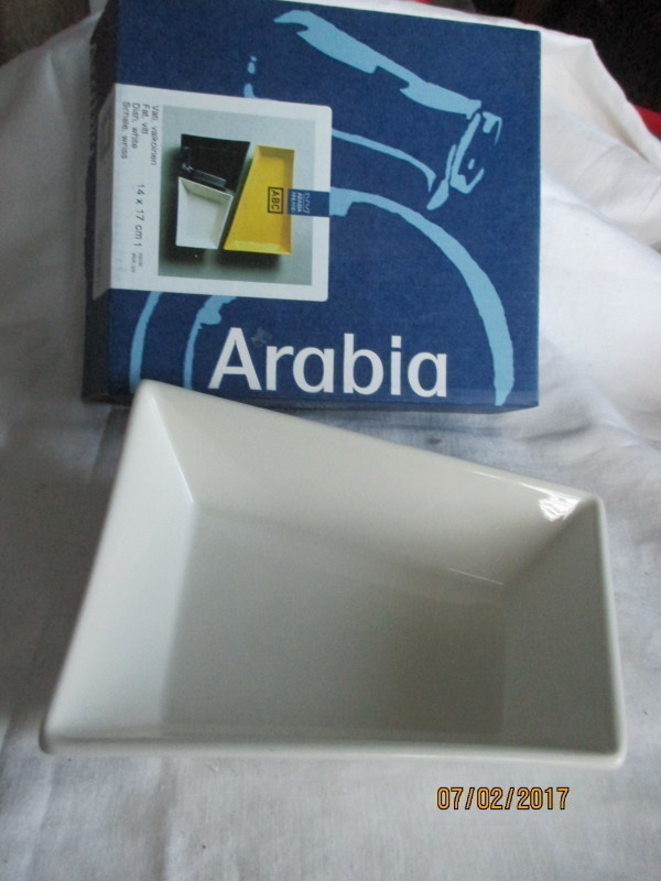 Arabia ABC vati/desing Pekka Harni