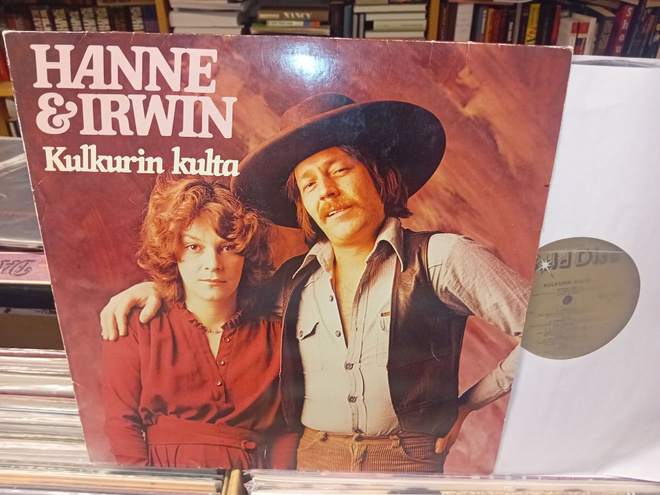 LP Hanne & Irwin : Kulkurin kulta ( SIS POSTIKULU )