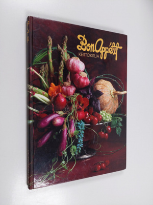 Tiia (toim.) Koskimies : Bon appetit : keittokirja 5