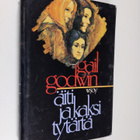 Gail Godwin : Äiti ja kaksi tytärtä - pikkukuva 1