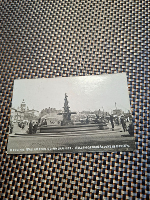 Z16 Helsinki Wallgrenin suihkulähde