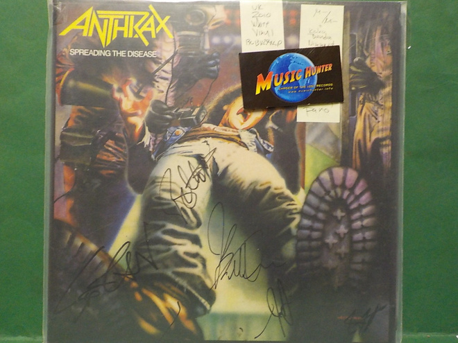 ANTHRAX - SPREADING THE DISEASE - UK 2010 M-/M- LP+NIMMARIT