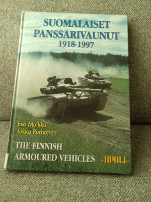 Muikku - Purhonen: Suomalaiset panssarivaunut 1918-1997 -KP-