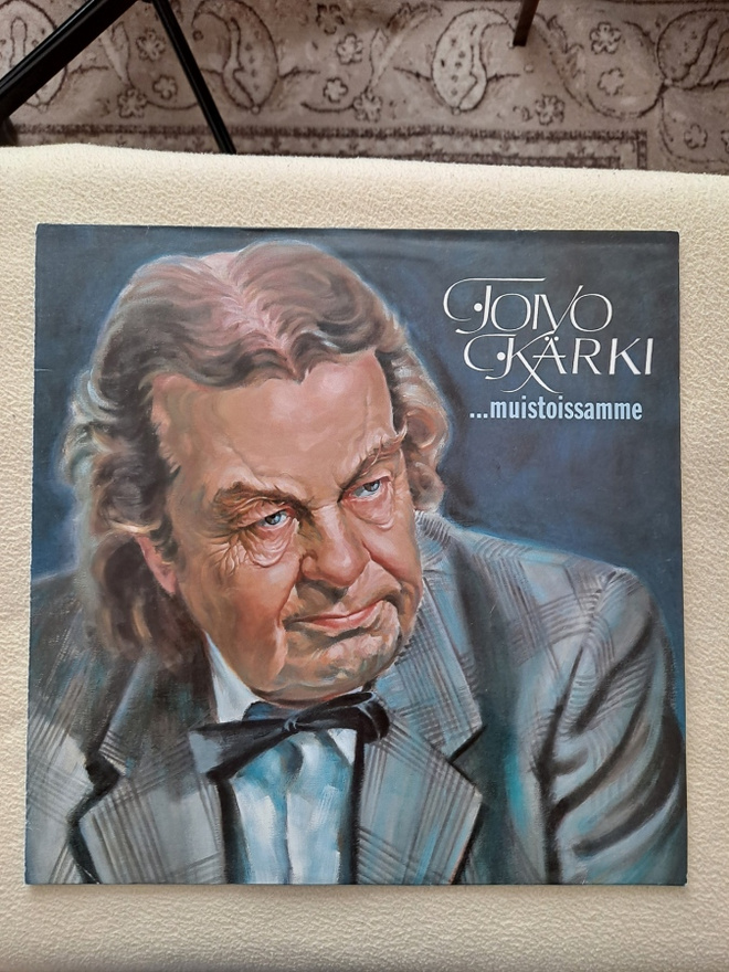 TOIVO KÄRKI ...MUISTOISSAMME   LP