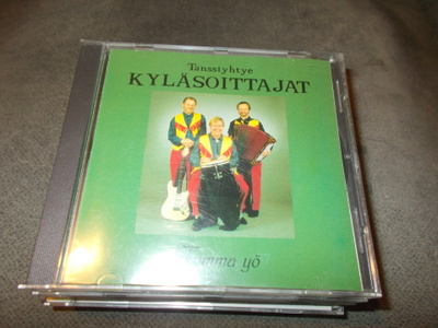 CD EP KYLÄSOITTAJAT ** TUMMA YÖ **