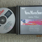 VIENNA MASTER SERIES (3 x CD) JOHAN STRAUSS - UNFORGETTABLE - pikkukuva 3