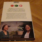 LEENA PUTKONEN, MARI KOISTINEN - RUOKAMYSTEERIT - pikkukuva 2