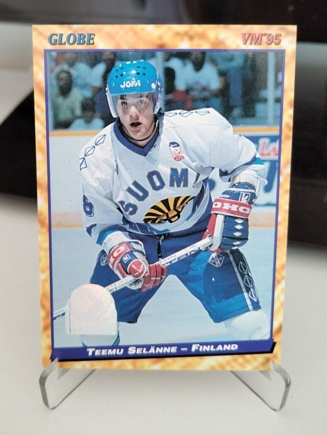 1995 GLOBE SEMIC TEEMU SELÄNNE #140 Leijonat