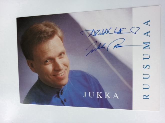 JUKKA RUUSUMAA nimmaroitu fanikortti ( Sis.postikulut )