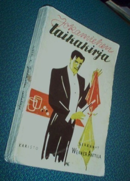 Jokamiehen Taikakirja (1.p.1945) Sis.postikulut