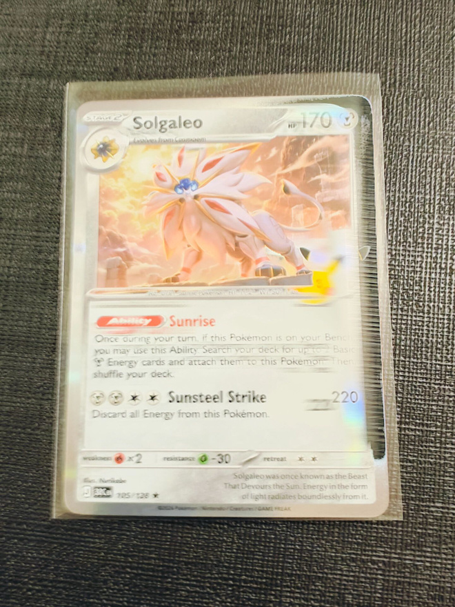Pokemon 30th - Solgaleo