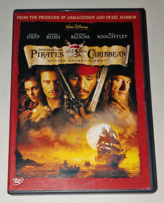 Pirates of the Caribbean: Mustan helmen kirous (n2)