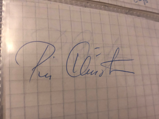 Pia Christiansen nimikirjoitus paperilla