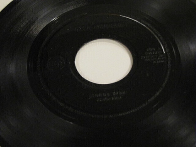 Kylie Minogue Confide in me (radio mix) 7 45 UK 1994 jukebox