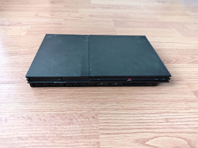 Playstation PS2, lukee vain sinisiä levyjä