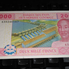 Cameroun Kamerun (CAS) 2000 Francs 2002 P208 UNC - pikkukuva 1