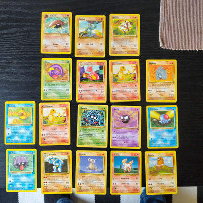 Pokemon kortit 1999