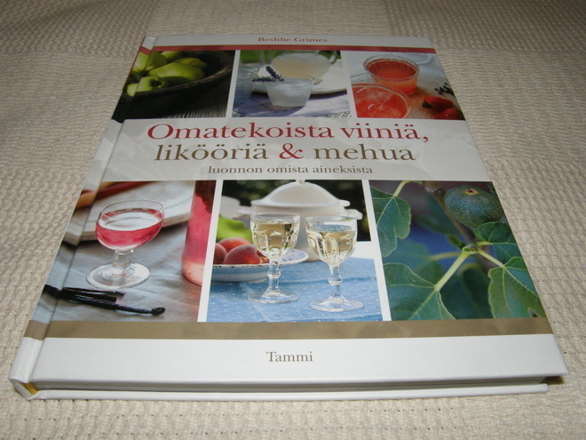 Beshlie Grimes Omatekoista viiniä, likööriä ja mehua