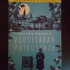 Andrés Neuman: Vuosisadan matkustaja - pikkukuva 1