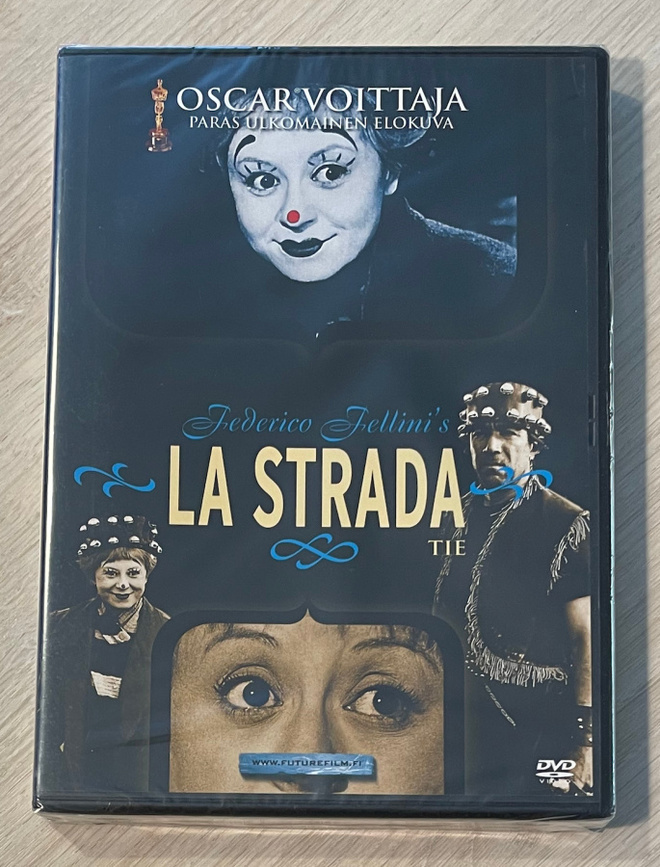 Federico Fellini: LA STRADA (1954) Anthony Quinn (UUSI)