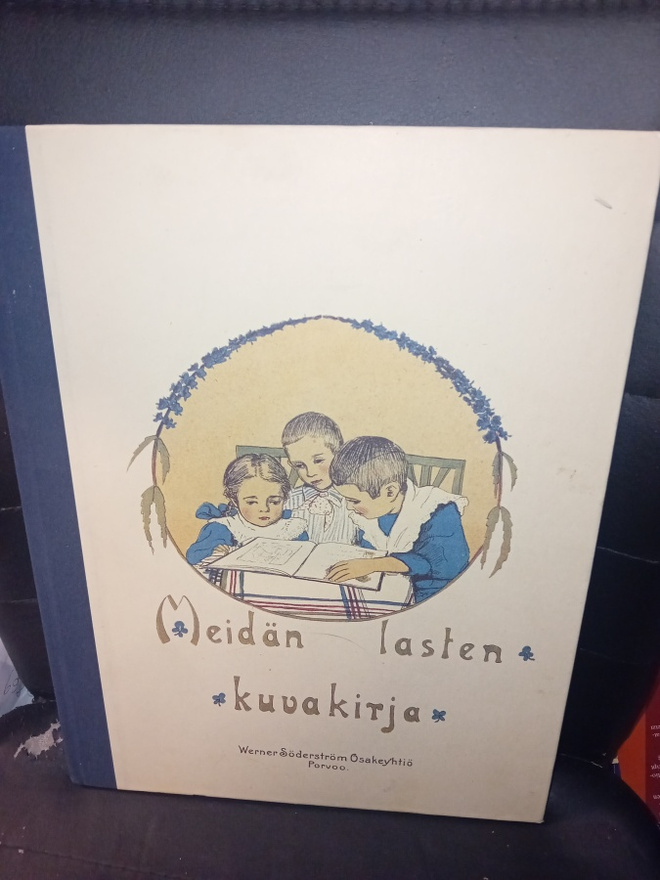 Meidän lasten kuvakirja  (  2p. 1988 ) Sis. postikulut
