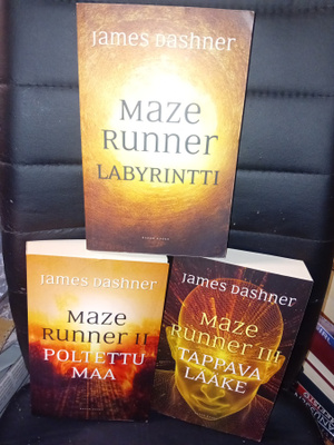 Dashner : Maze Runner I-III ( SIS POSTIKULU )