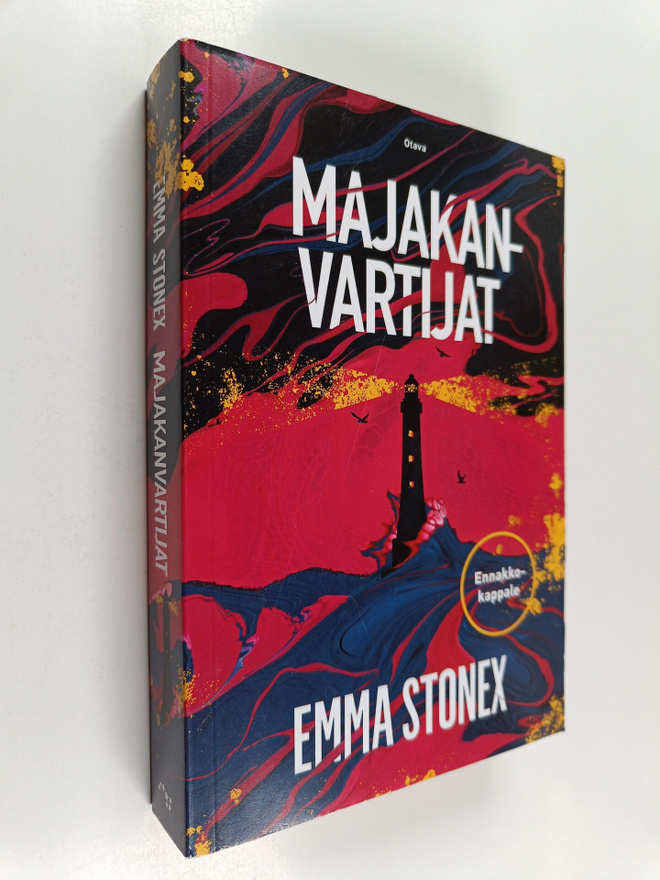 Emma Stonex : Majakanvartijat (ennakkokappale)
