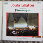 Poikakuoro Pirkanpojat JOULU TULLUT ON (CD) - pikkukuva 1