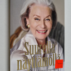 Raila Kinnunen ym. : Suurella näyttämöllä (signeerattu) - pikkukuva 1