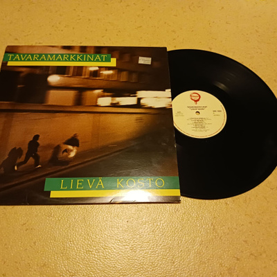 Tavaramarkkinat – Lievä Kosto lp orig 1985 Uusi Aalto hieno