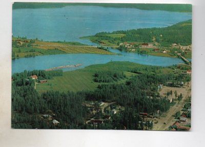 Hyrynsalmi: ilmakuva ( Karhumäen Velj. väri n:o 605)