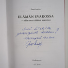 Pertti Araviita : Elämän evakossa : näin sen tahdon muist... - pikkukuva 3
