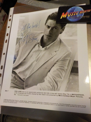 ROB LOWE B/W KUVA NIMMARILLA