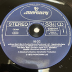 10CC LP - pikkukuva 3