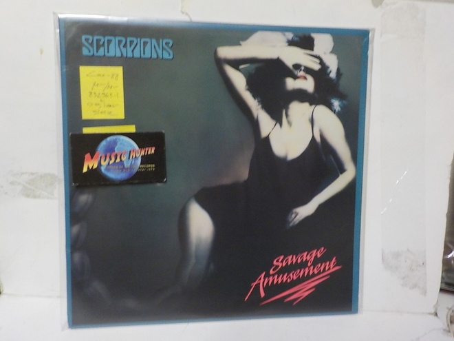SCORPIONS - SAVAGE AMUSEMENT M-/M- CAN 1988 LP
