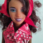 Barbie tummaihonen kaunotar+ standi. - pikkukuva 2