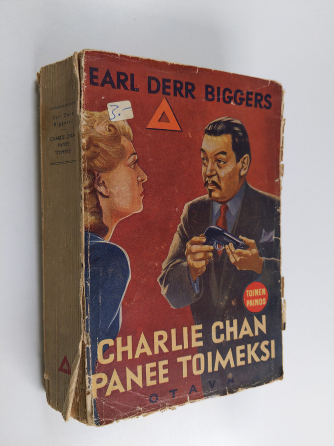 Earl Derr Biggers : Charlie Chan panee toimeksi : salapol...