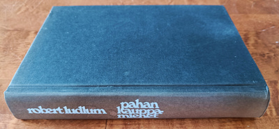 Robert Ludlum: Pahan Kauppamiehet