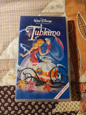 Tuhkimo (VHS) (Disney)