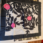 Marimekko Ruusupuu Huivi - pikkukuva 1
