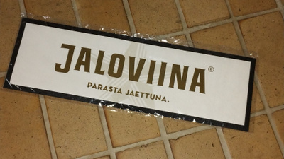 JALOVIINA Parasta jaettuna... PÖYTÄMATTO