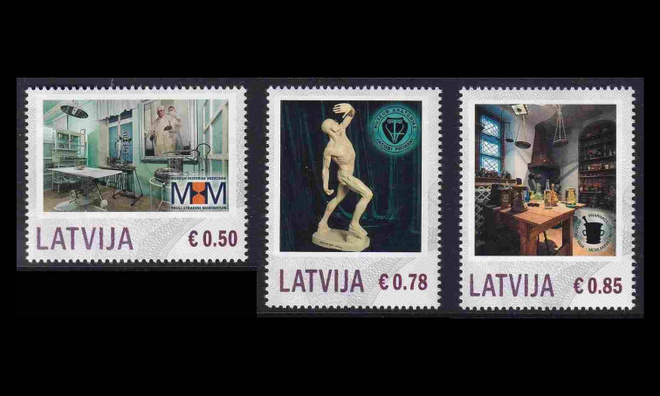 Latvia 895-7 ** Omakuvamerkki museo (2014)