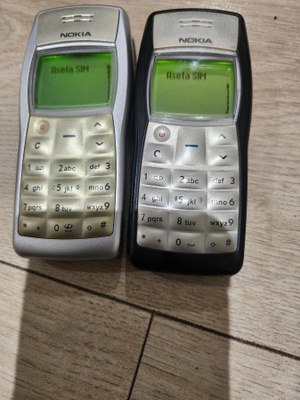 2kpl Nokia 1100 puhelinta