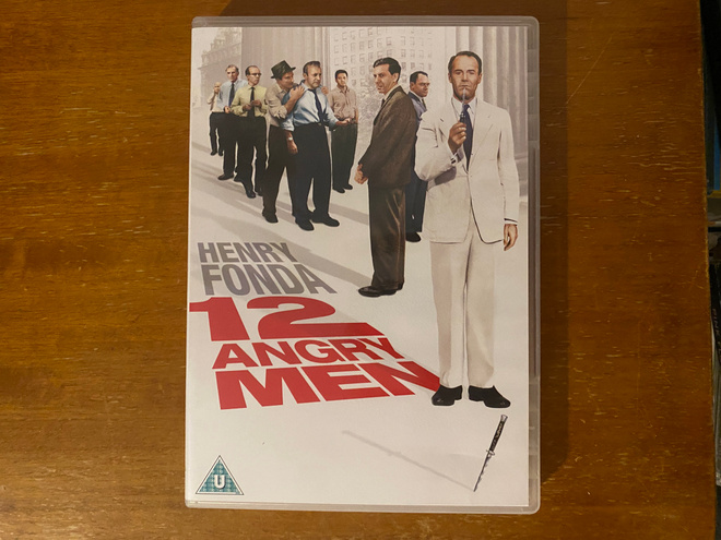 12 Angry Men - Valamiesten ratkaisu DVD